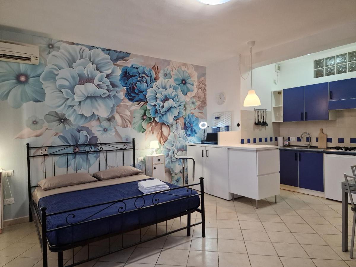 Casa Mon Amour Ливорно Экстерьер фото