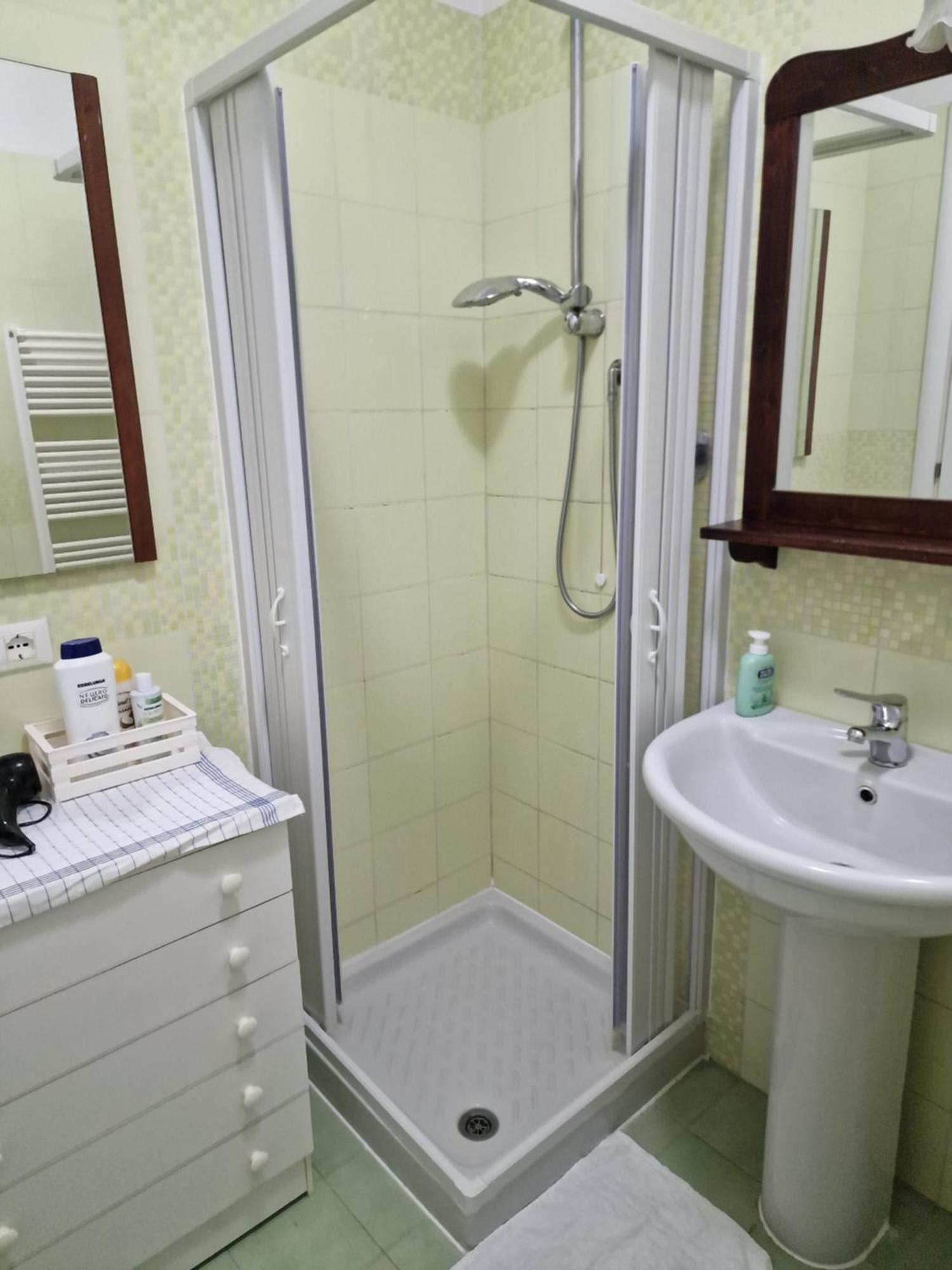 Casa Mon Amour Ливорно Экстерьер фото